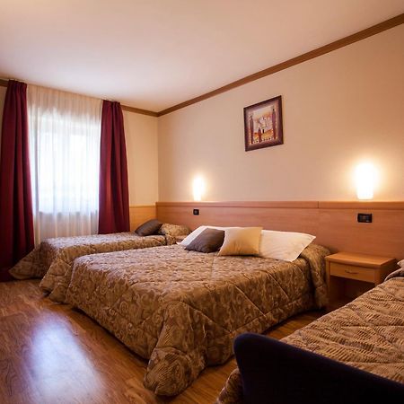 Hotel Vittoria Folgaria Dış mekan fotoğraf
