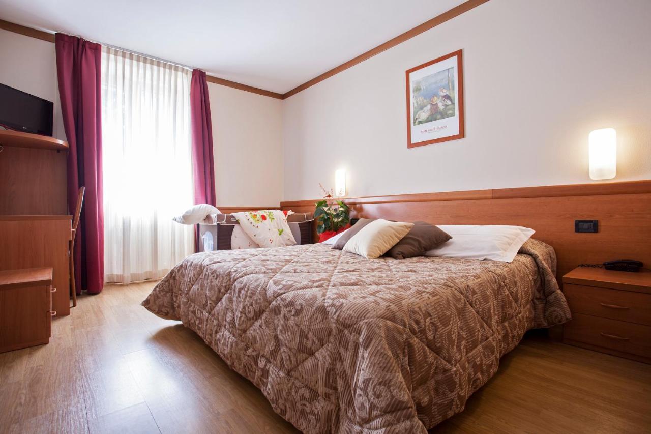 Hotel Vittoria Folgaria Dış mekan fotoğraf