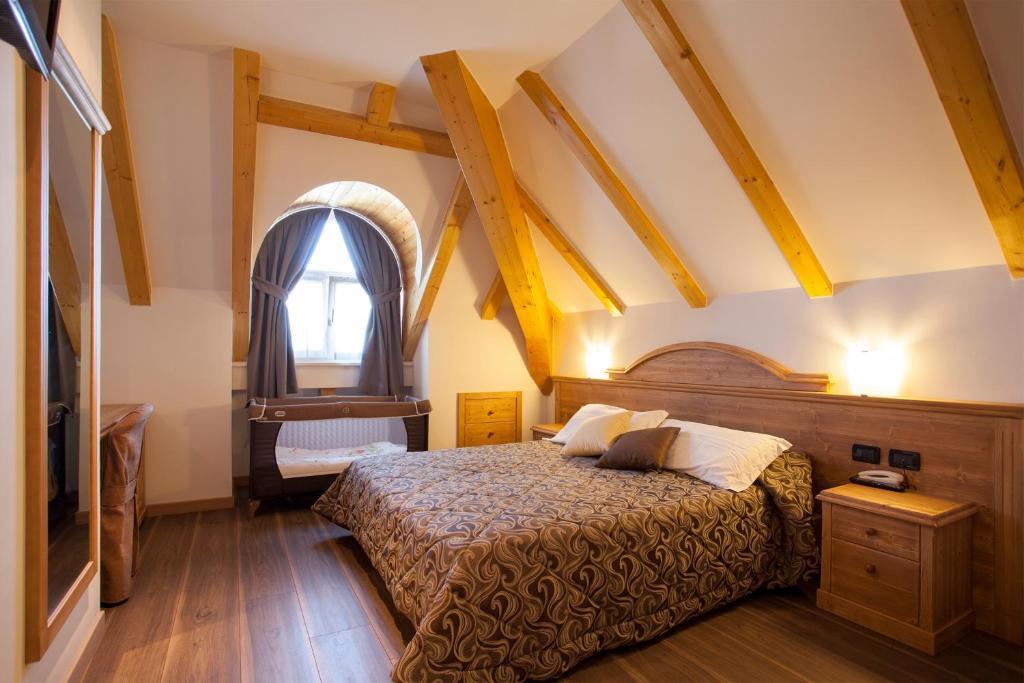 Hotel Vittoria Folgaria Oda fotoğraf