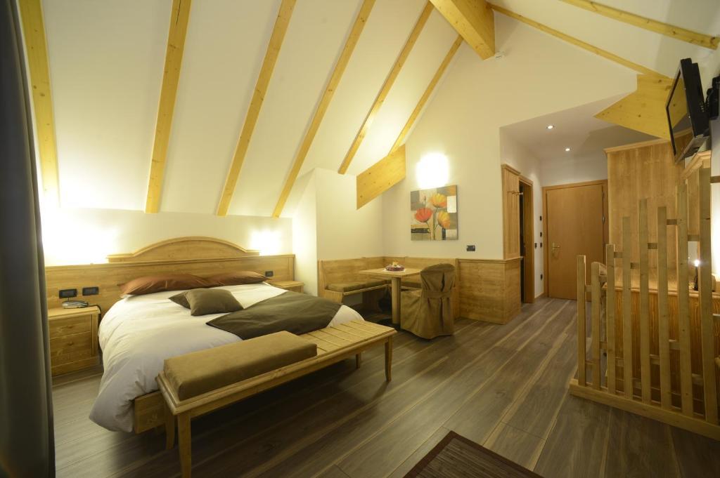 Hotel Vittoria Folgaria Oda fotoğraf